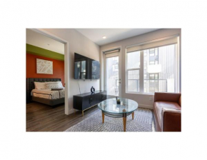 Modern Gem in Hollywood